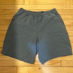 Men’s lulu lemon shorts